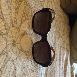 Coach Sunglasses HC 8021B (L013 Ella)
